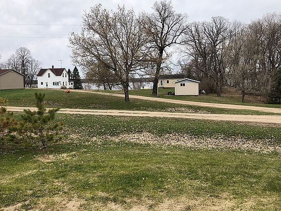 3rd image of 32484 Stalker Lake Ln