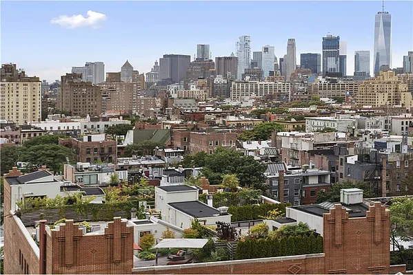 Sold by Modlin Group | media 3