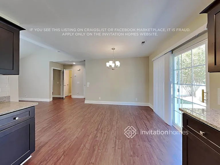 204 Tarrington Dr — Photo 6