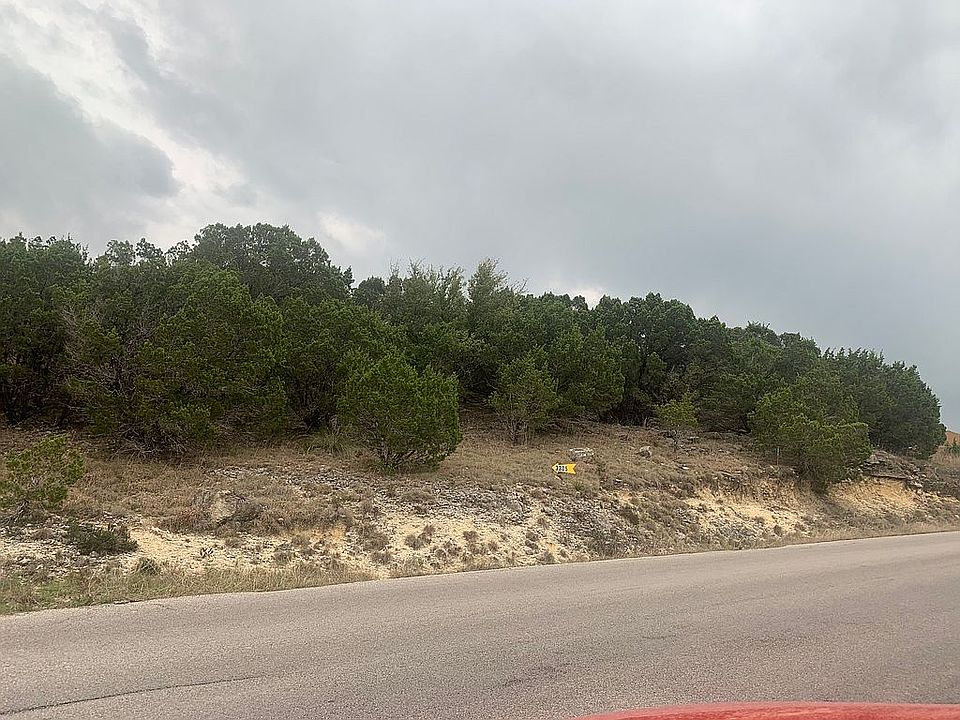 1st image of 3305 Constitution Dr