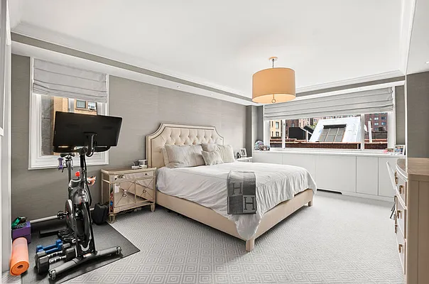 Sold by Corcoran | media 18
