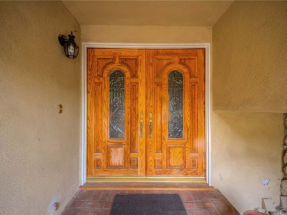 4th image of 1217 Koleeta Dr