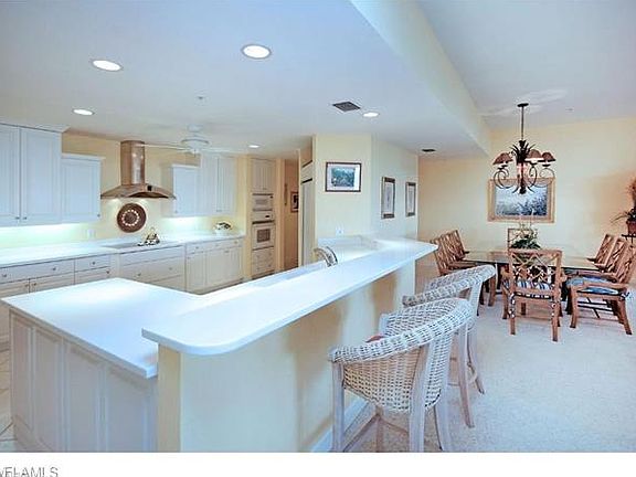 4th image of 15067 Captiva Dr #2