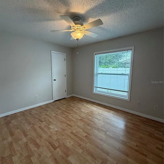 3727 Dunwich Ave — Photo 34