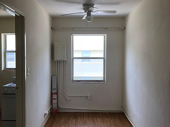 5th image of 211 9th Ave N APT 12