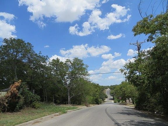 5th image of 2006 Menefee Ave