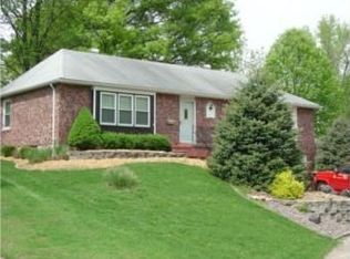 3928 S Crane St, Independence, MO 64055