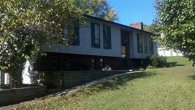 1st image of 2155 Essex Ln