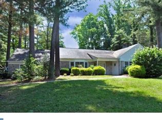 1217 Dixon Ln, Rydal, PA 19046