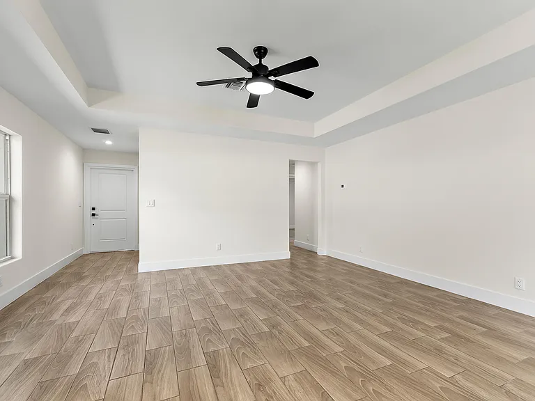 3003 SE Fairmont St — Photo 11