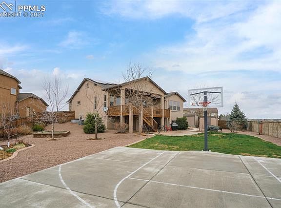 5th image of 7797 Desert Wind Dr