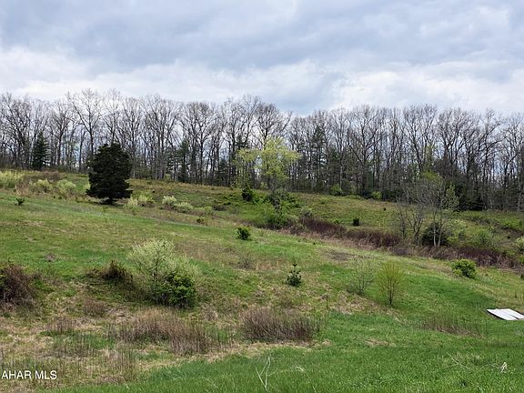 2nd image of 1800 Felton Hollow Rd