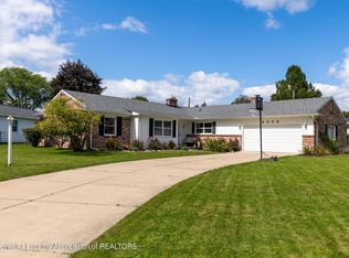 4332 Appletree Ln, Lansing, MI 48917