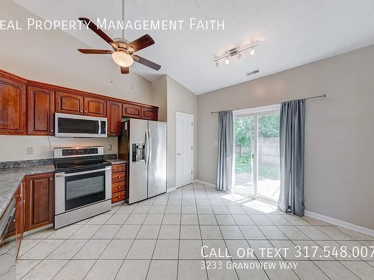 3233 Grandview Way — Photo 10