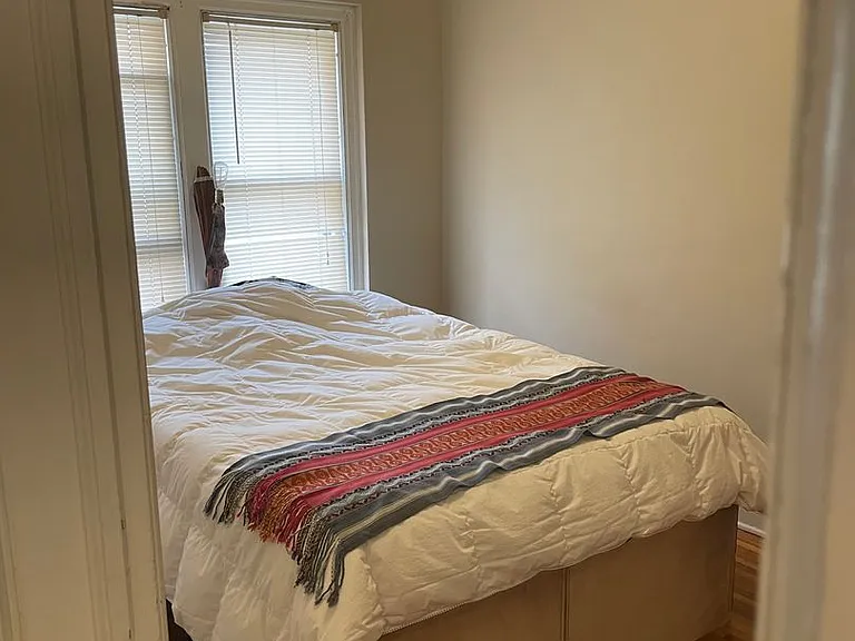 Taylor Apartments — Photo 20