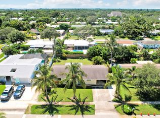 20 Willow Rd, Tequesta, FL 33469