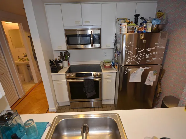 931 Massachusetts Ave #1203 — Photo 2