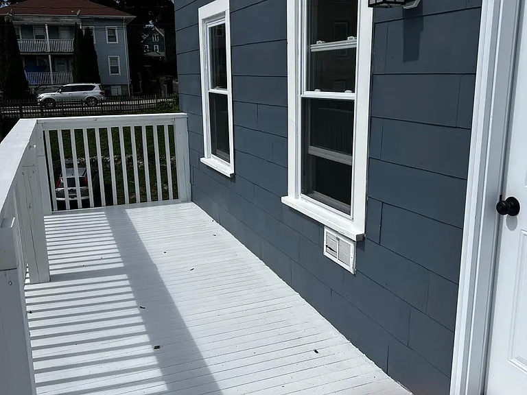 13 Thompson Ct #1 — Photo 8