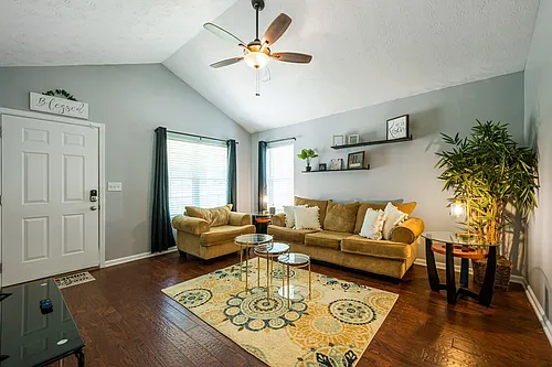 20 Larkspur Ln #ID1234804P Photo 1