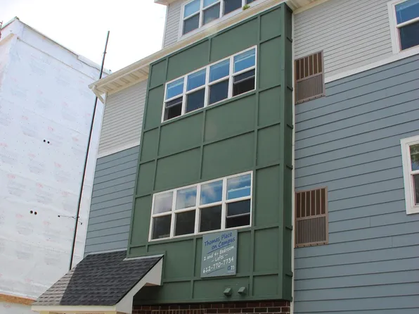 Thomas Place, 624 University Ave SE APT 8, Minneapolis, MN 55414