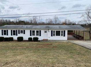 337 Tucker Rd, Troutville, VA 24175