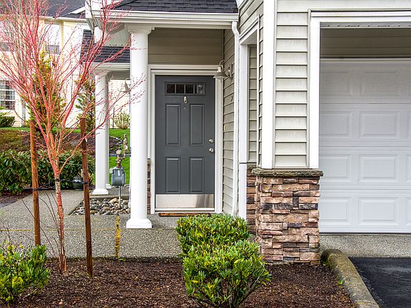 2nd image of 1855 Trossachs Blvd SE Unit 803