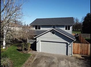 901 S 32nd Pl, Springfield, OR 97478