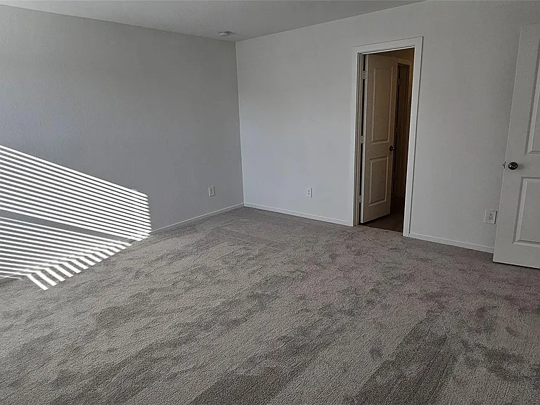 722 Falling Cave Dr — Photo 14