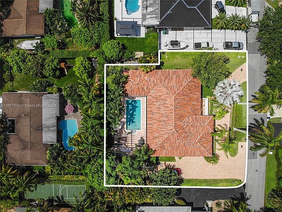 3rd image of 13024 SW 108th Ave