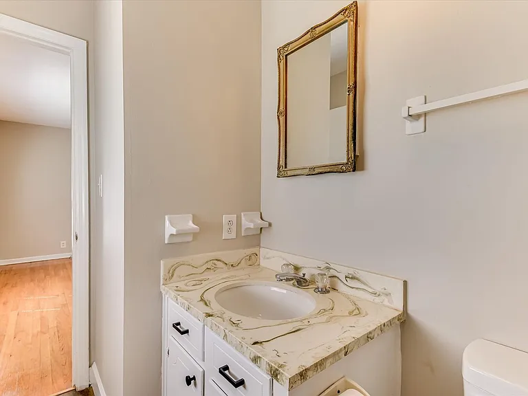 2705 Bolling Rd — Photo 36