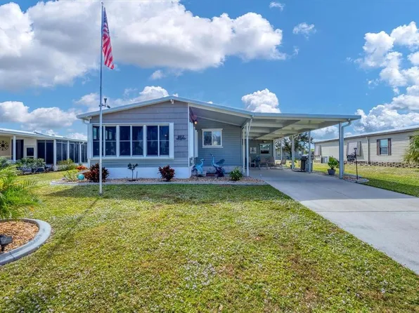 8455 Nighthawk Dr, Englewood, FL 34224