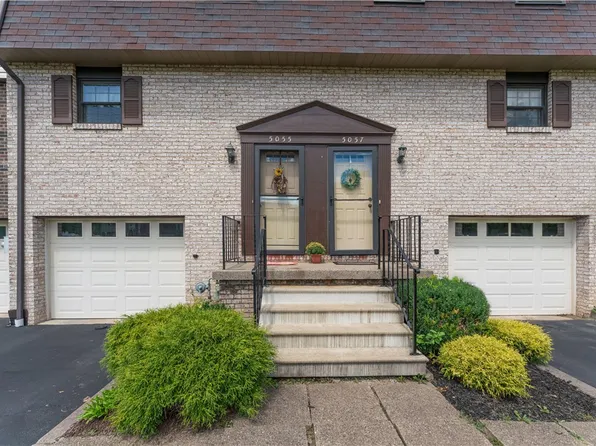 5055 Harvest Ln, Gibsonia, PA 15044