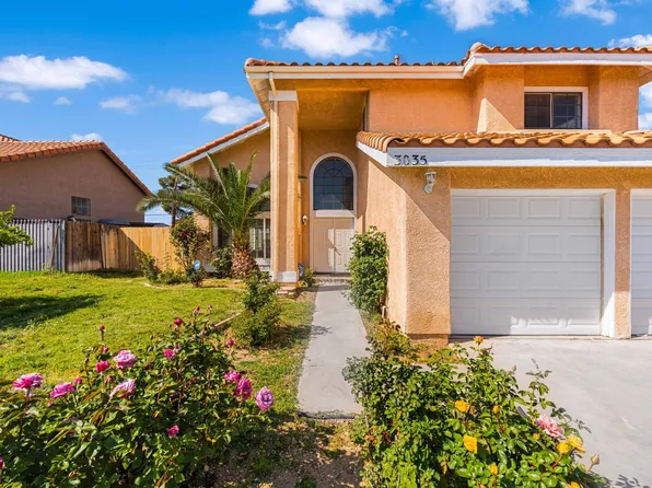 3035 Maricotte Dr, Palmdale, CA 93550