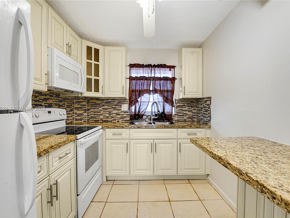 1st image of 1200 Tallwood Ave APT 308