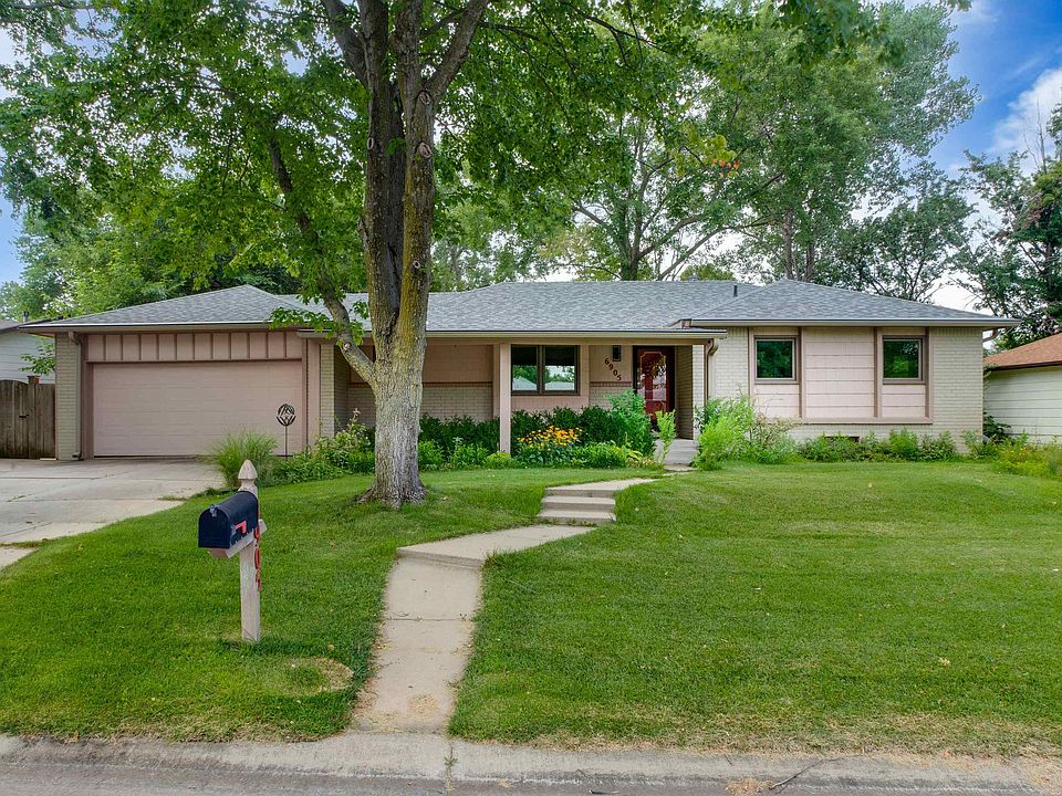 1st image of 6905 E Ayesbury Cir