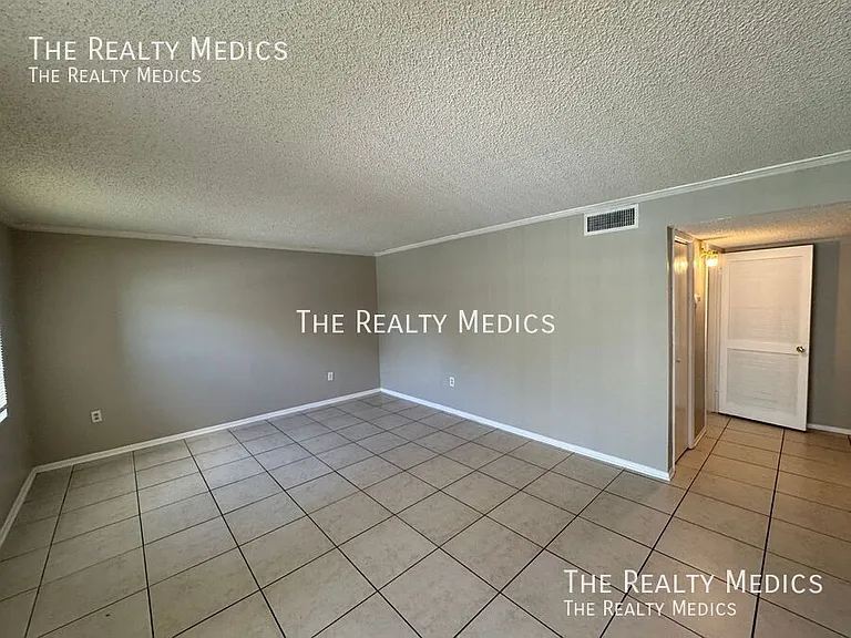 2543 N Alafaya Trl #83 — Photo 10