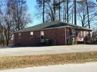 901 N Cedar Level Rd #C1, Hopewell, VA 23860