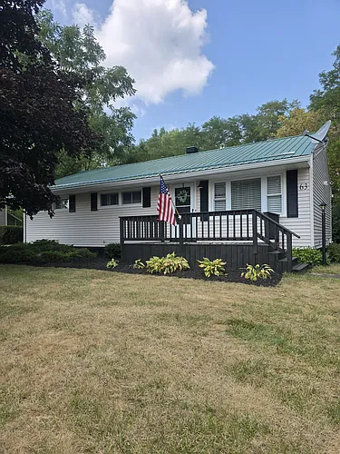 63 Lincoln Ave Photo 1