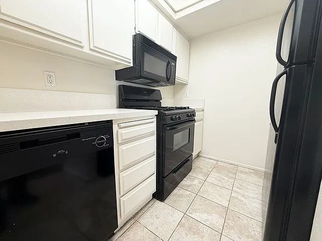 Midvale Towers — Photo 148
