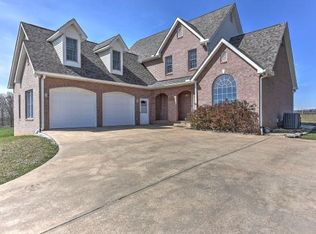 510 Rodgers Oak Dail Dr, Blountville, TN 37617