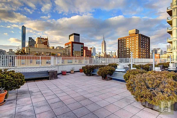 Sold by Halstead Real Estate | media 5