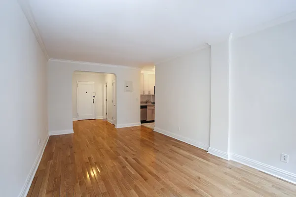 Rented by Stonehenge NYC LLC | media 20