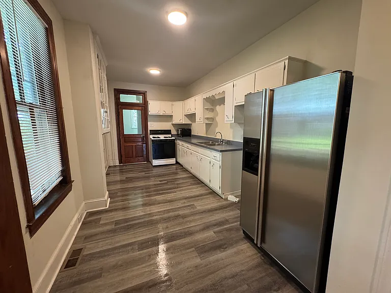 210 N Albemarle St #1 — Photo 10