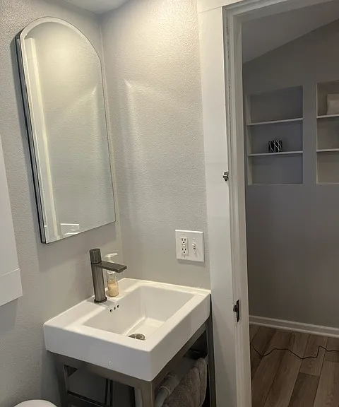 850 Prospect Pl — Photo 16