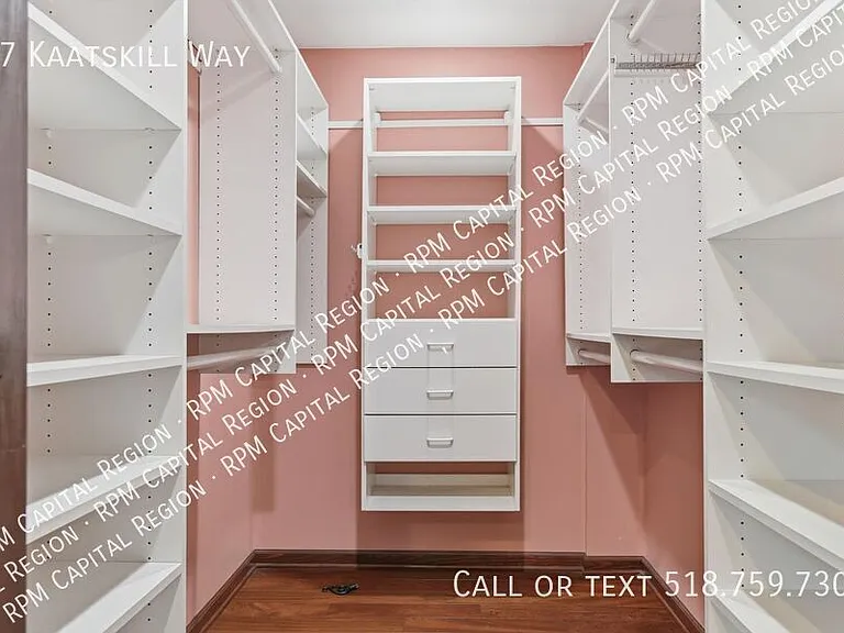 37 Kaatskill Way — Photo 23
