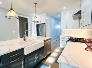 326 Adams St #326, Newton, MA 02458