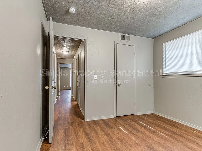 4008 SE 47th St — Photo 17