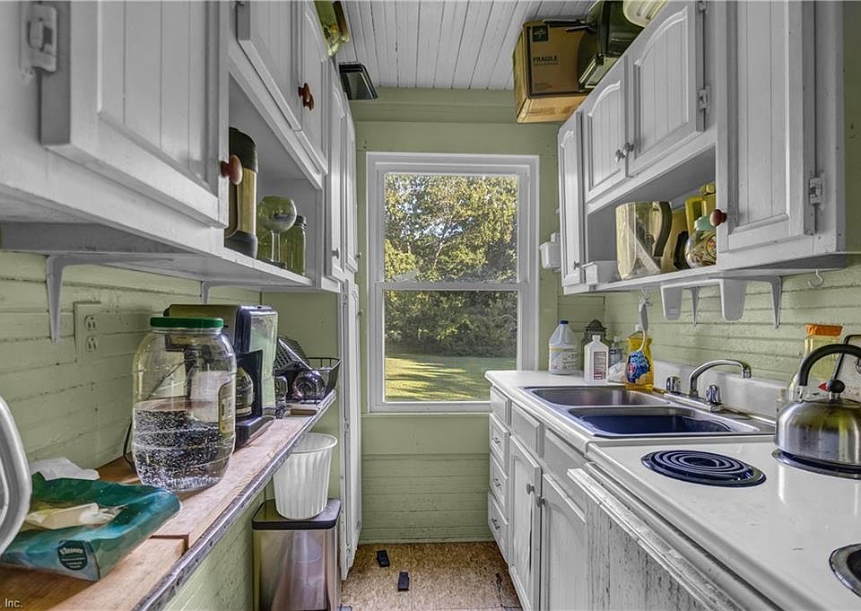 22nd image of 7486 Stewarts Wharf Rd