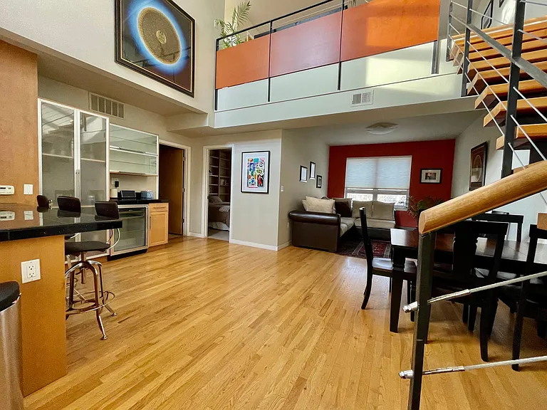 2501 Grove St #201 — Photo 21
