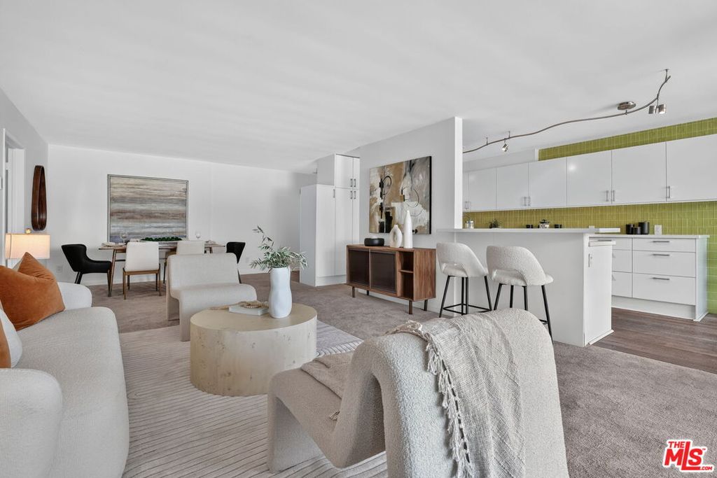 8701 Delgany Ave Unit 216, Los Angeles, CA - View 5
